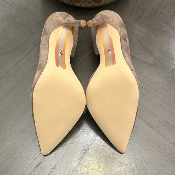 SAM EDELMAN DELORES POINTED TOE HEEL - Picture 3 of 13